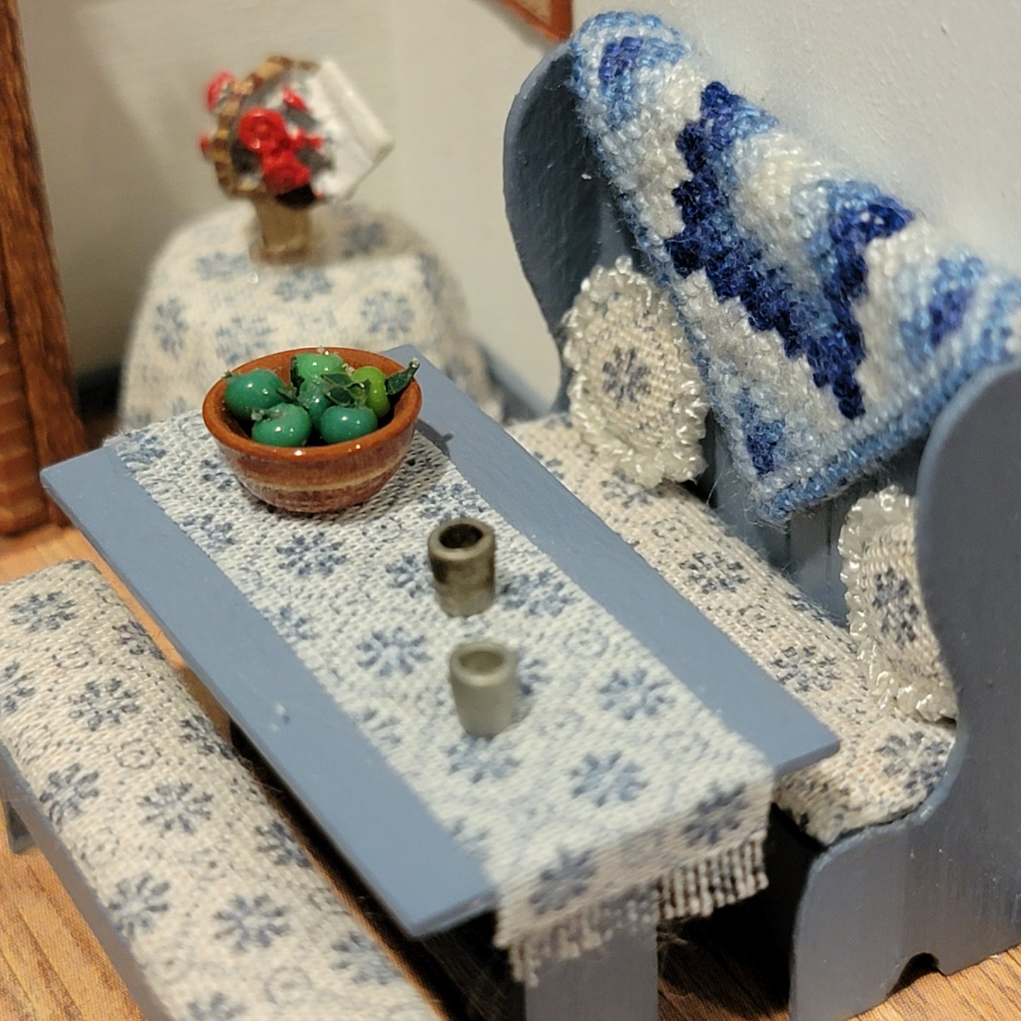 1/4" Country Kitchen Vignette