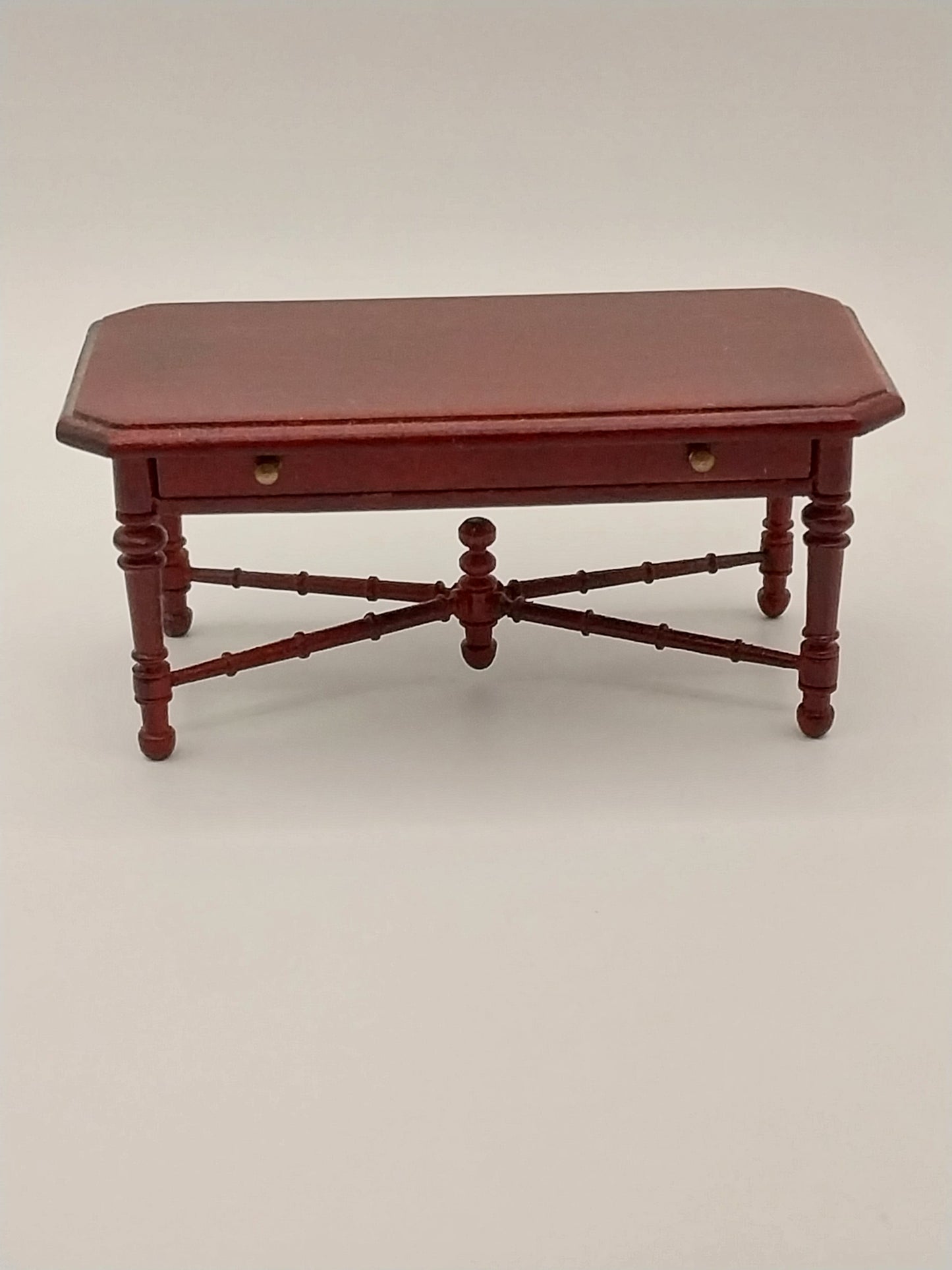 CBB091, Renne Coffee Table, Mahogany