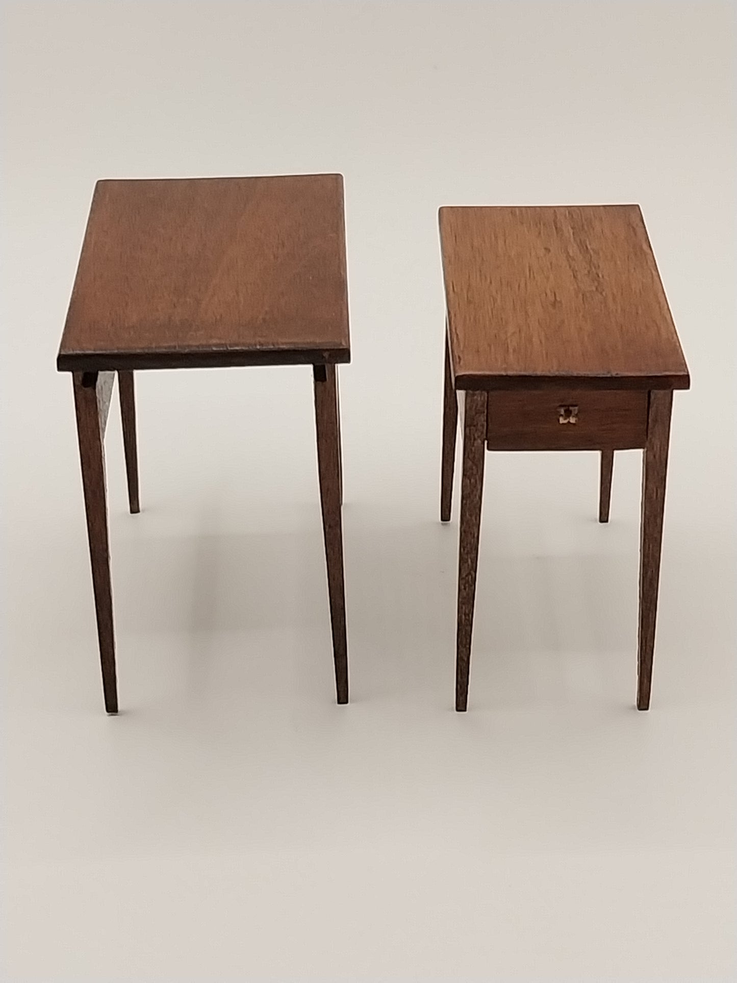 Nesting Tables, 2pc, Walnut