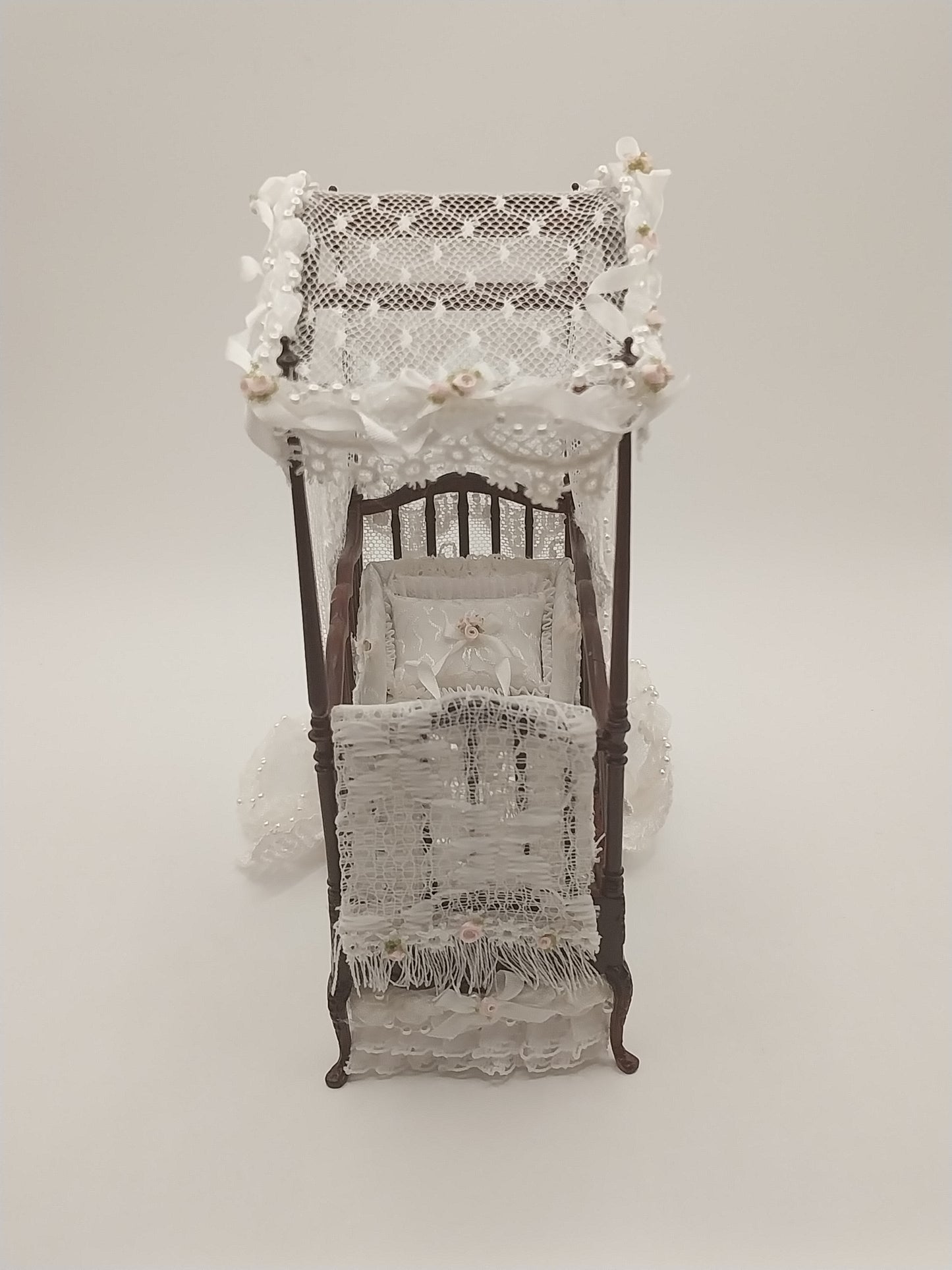 Canopy Crib, Mahogany, Dressed