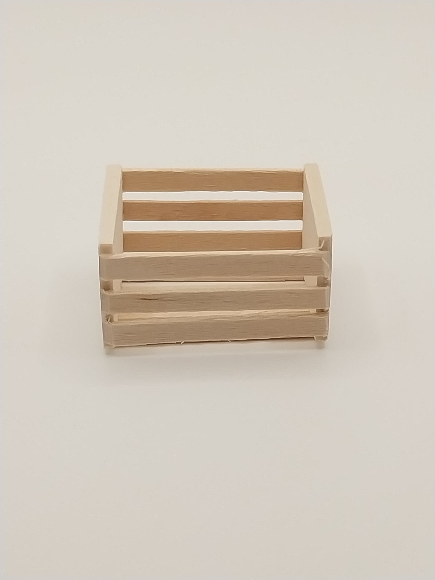 Wooden Apple Crate, 1pc