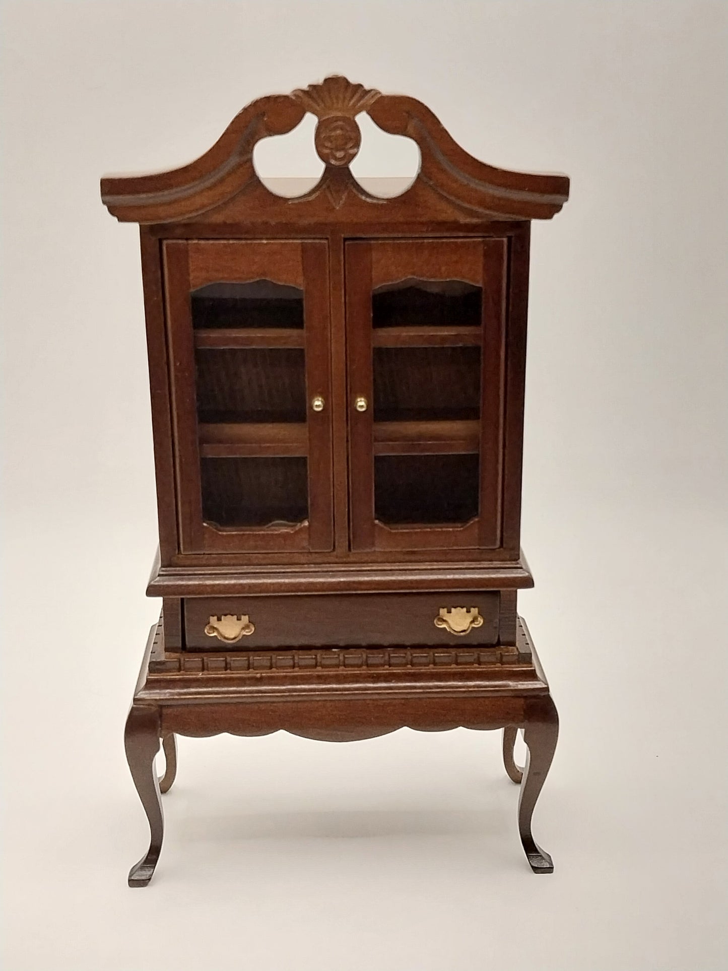 Queen Anne China Cabinet, Walnut
