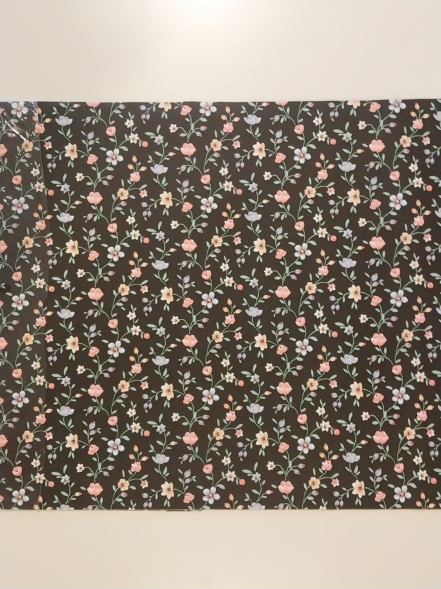 CRH1075, Spring Floral Wallpaper, Black