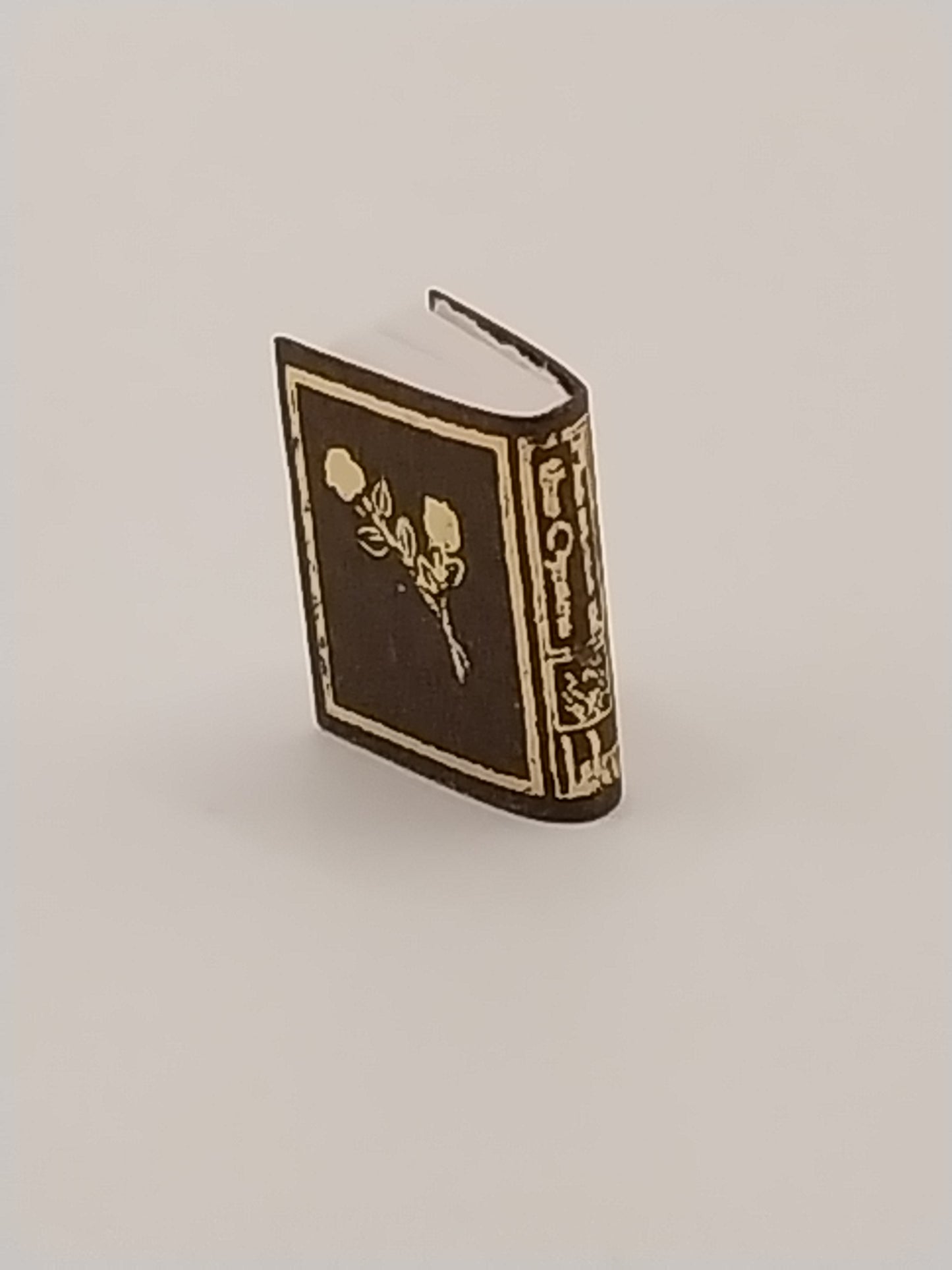 1/2" Scale Books, Assorted