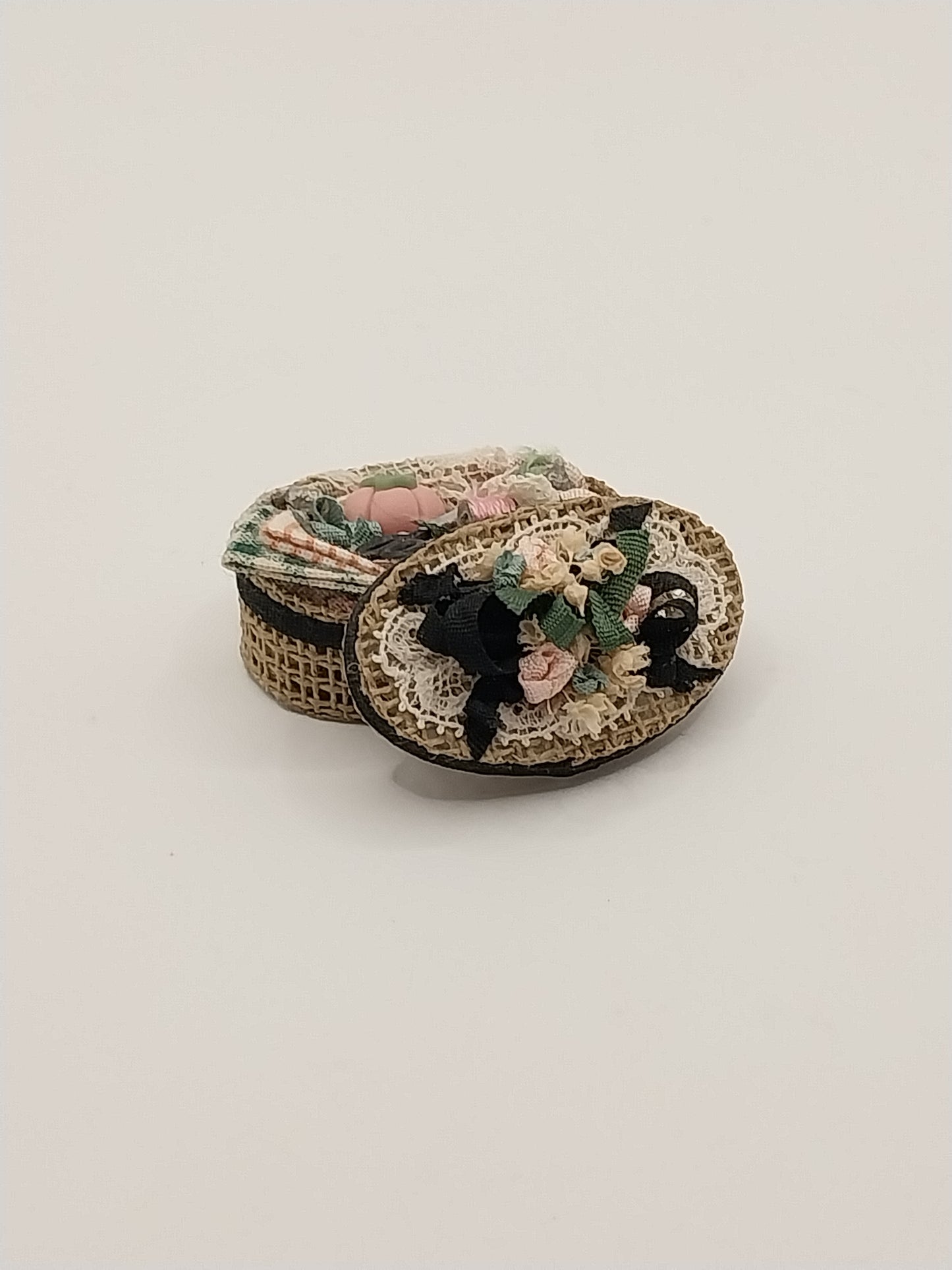Sewing Basket With Supplies, Small