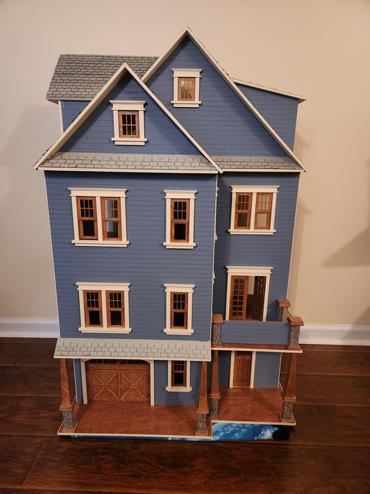 Clarkson Craft Mansion Assembled & Finished, 1" Scale