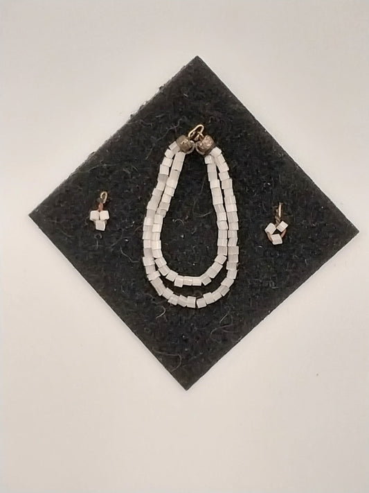 Necklace & Earrings, Pearl