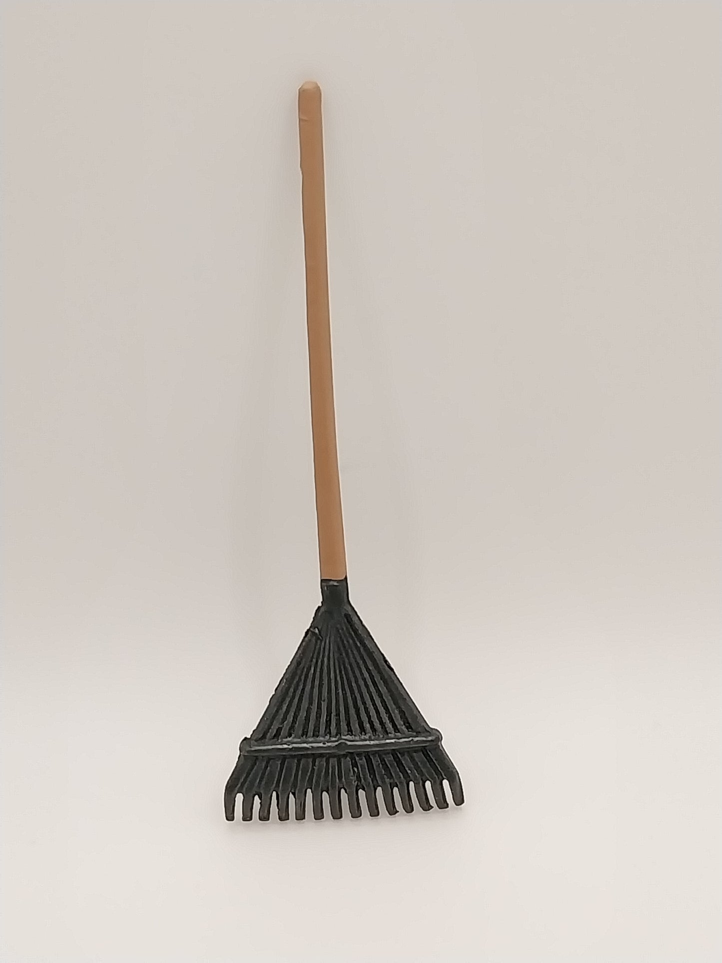 Leaf Rake, DISC