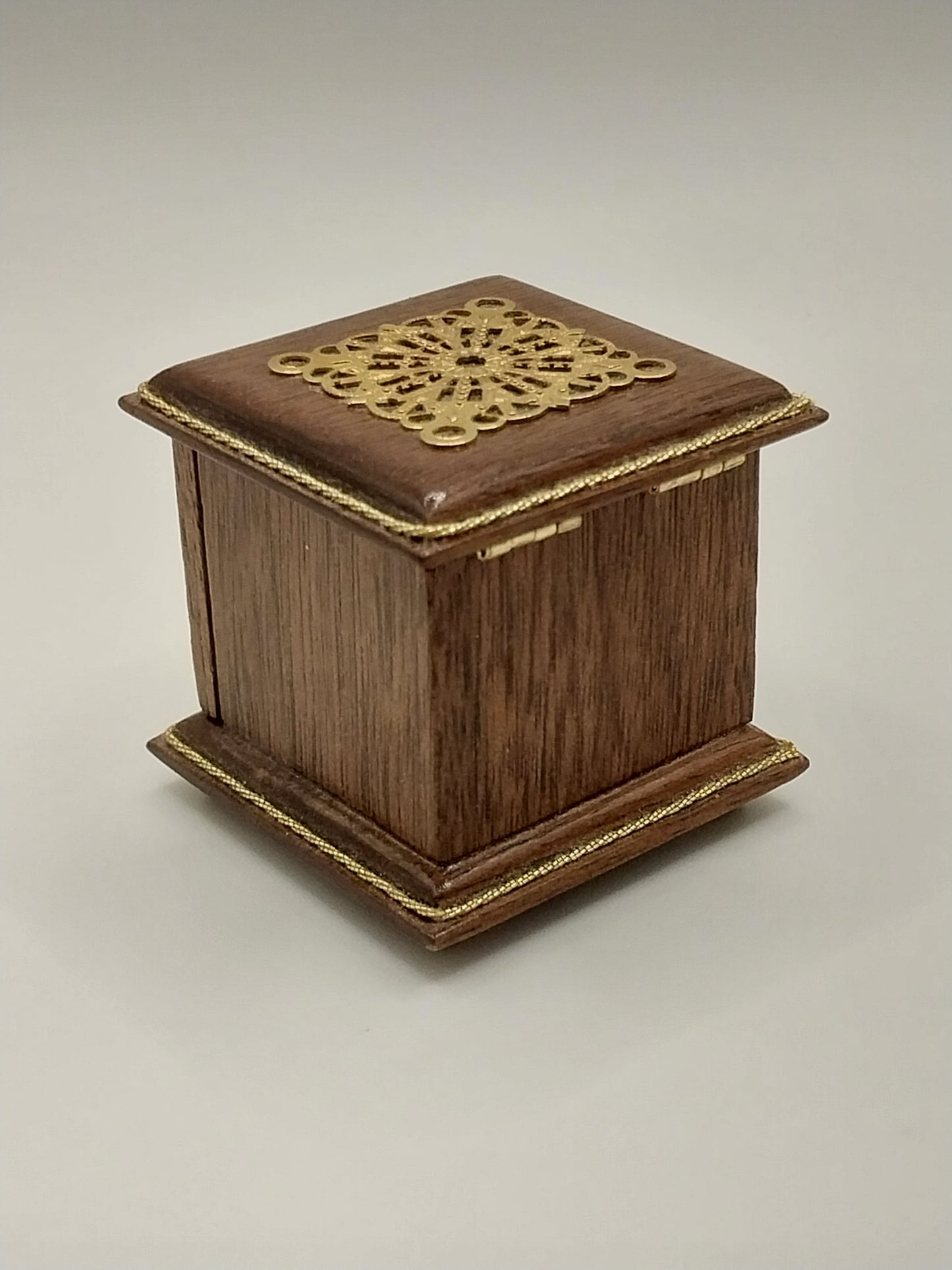 Liquor Cabinet with Bottle & Glasses