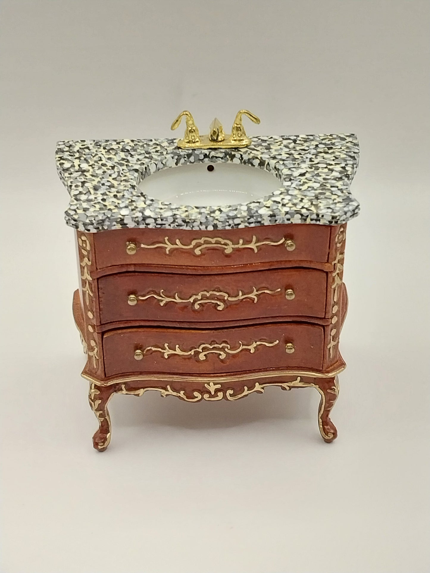 CEA213, Marble Wash Stand, NWN & Gold