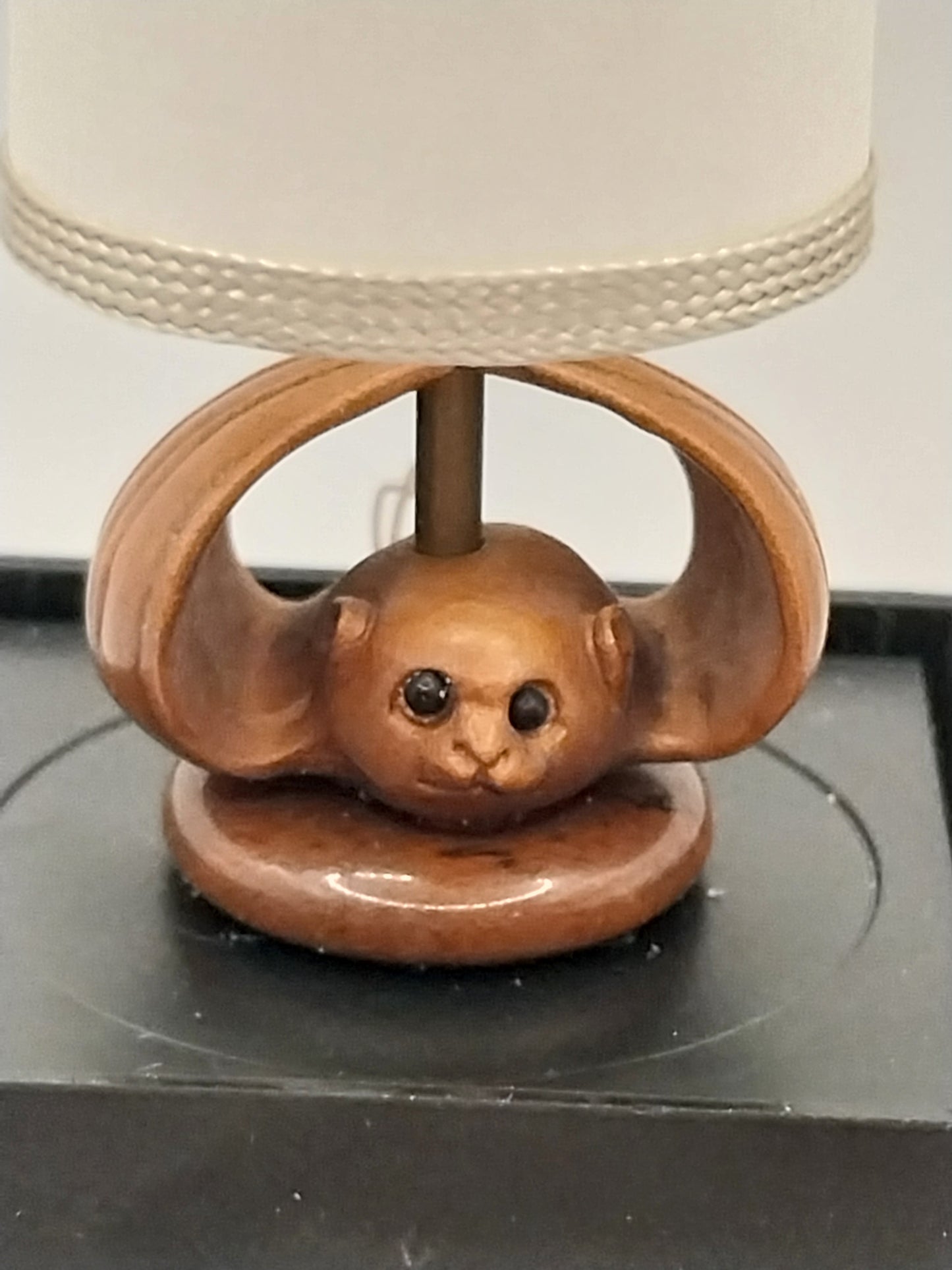 CSK164, Bat Lamp With Shade, Handcarved