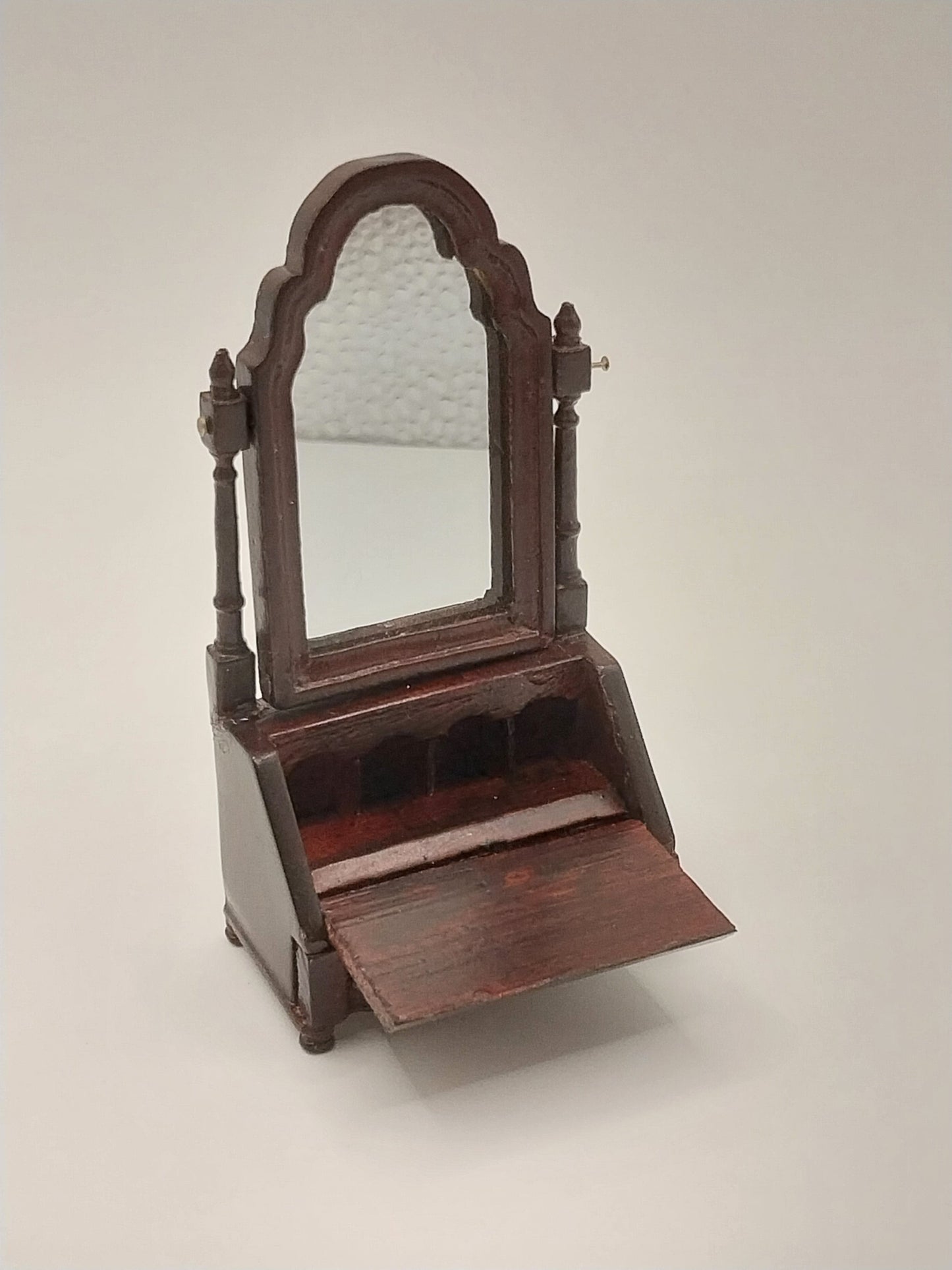 Dresser Box with Mirror, Mahogany