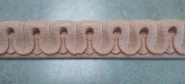 Silver Lamb Tongue Crown Molding