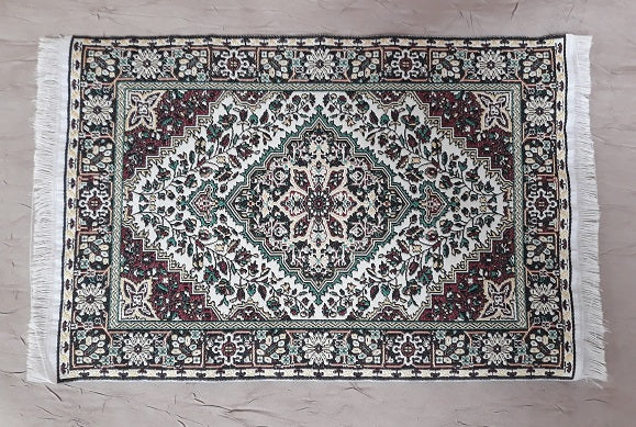 Rug, Oriental, Burgundy, Green, White