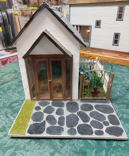 Garden She Shed with Gate