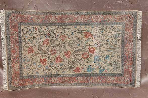 Rug, Rectangle, Red, Green, Cream