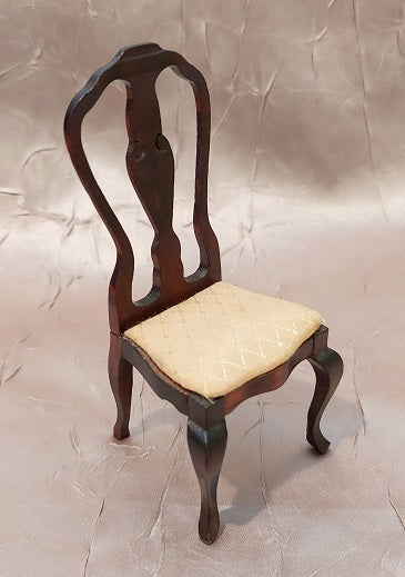 Queen Anne Chair, Mahogany, Peach