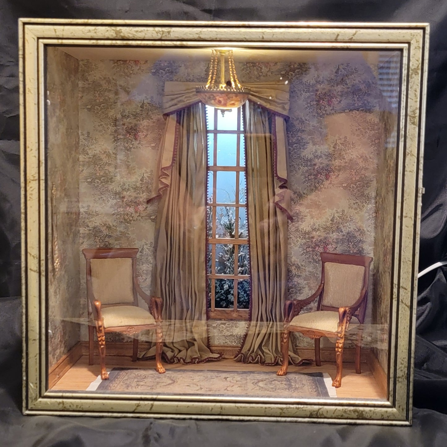 Sitting Room with Outdoor Scene Vignette
