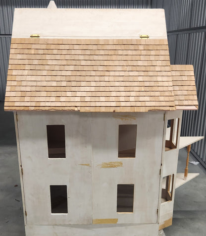 Lawbre, Shadow Cliff Dollhouse Shell with Components