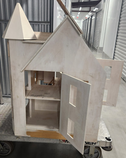 Lawbre, Shadow Cliff Dollhouse Shell with Components