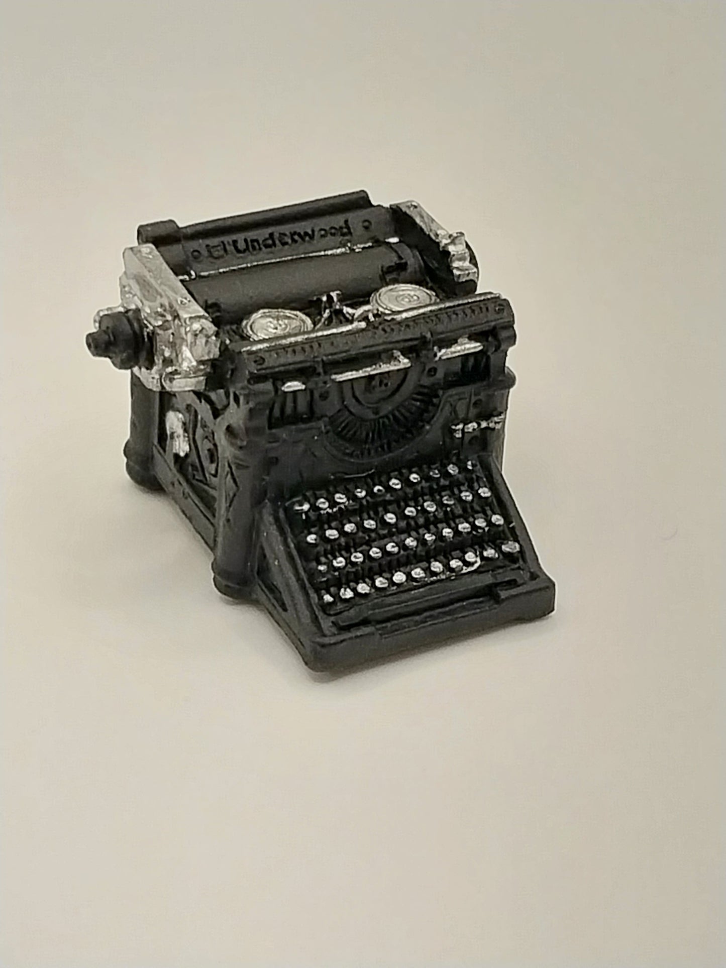Underwood Typewriter, Black