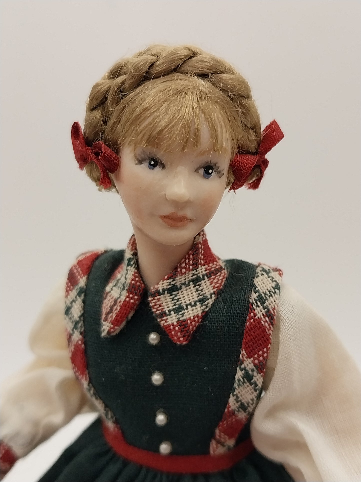 Mother & Daughter Porcelain Doll, Green Plaid