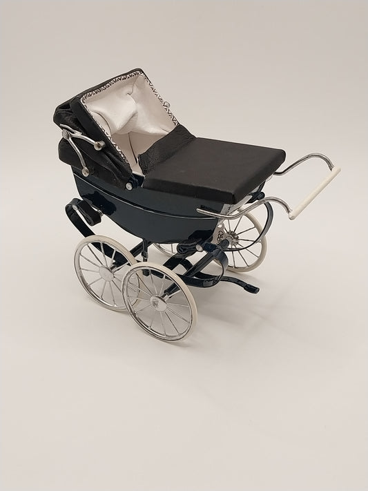 Millson 1950 Pram, Dark Blue