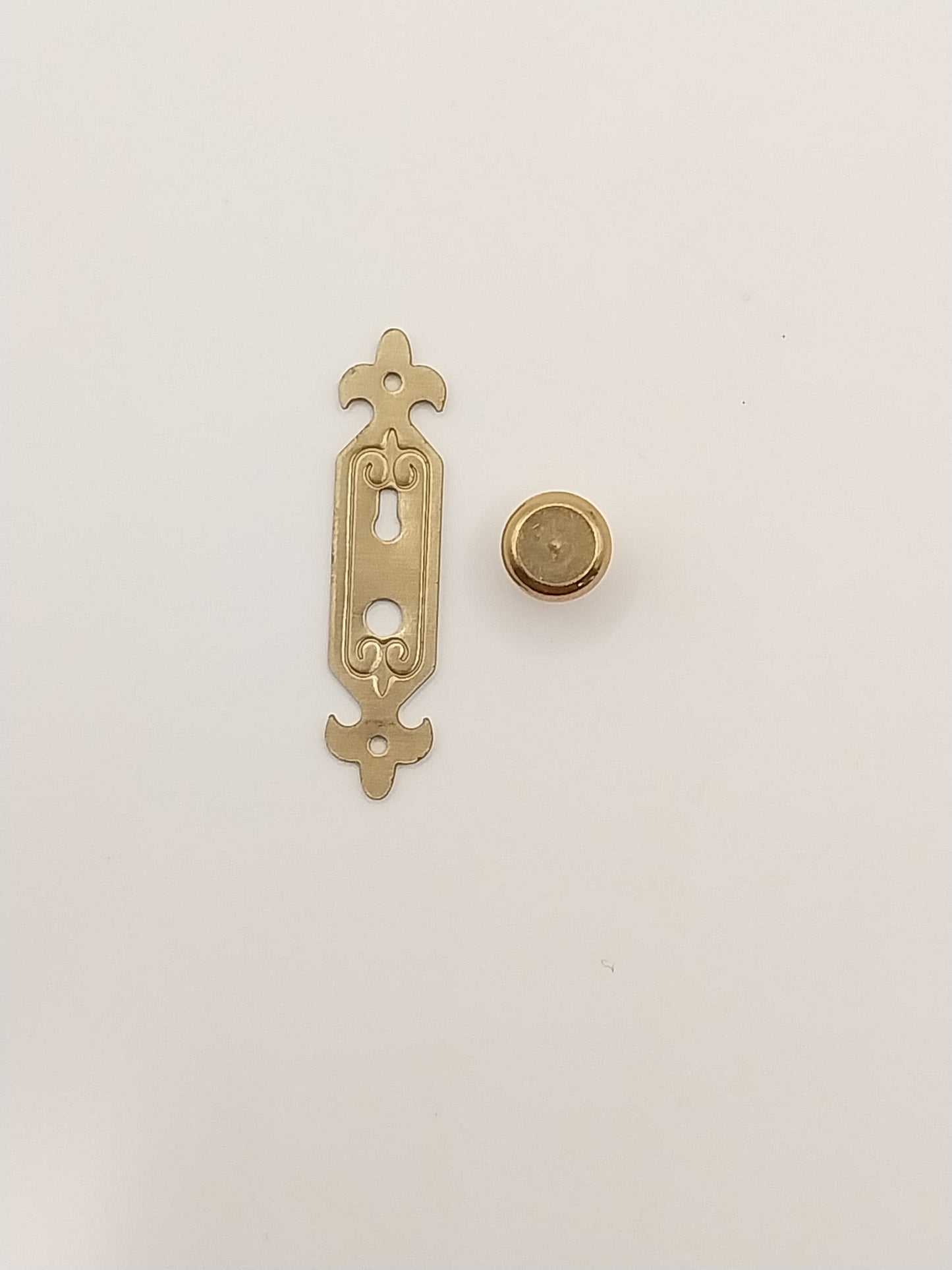 Door Knob With Plate