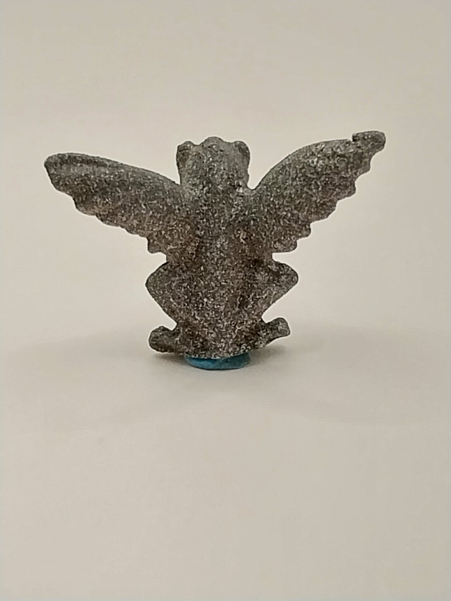 CRH957, Gargoyle Statue
