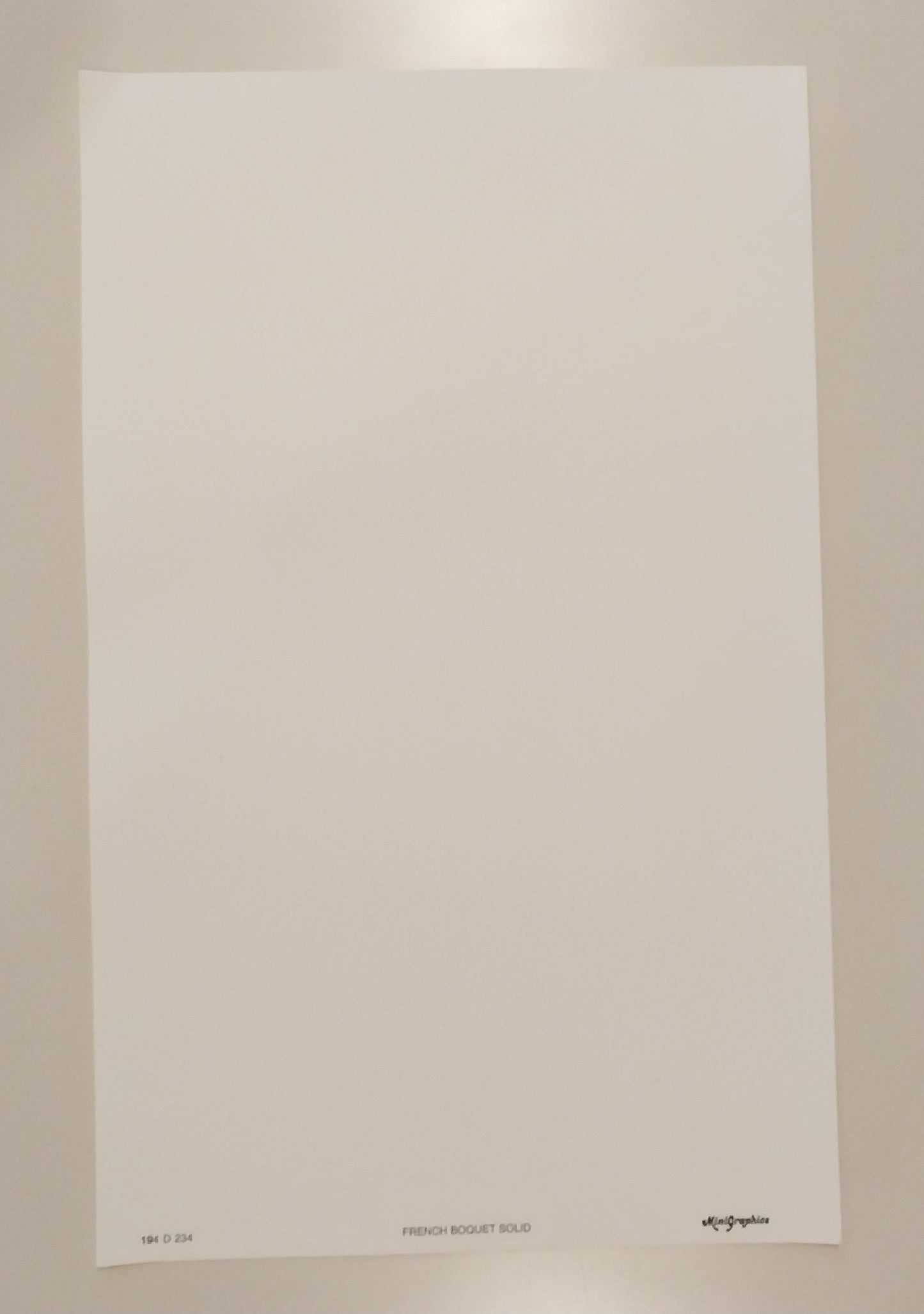 French Bouquet Solid White Wallpaper