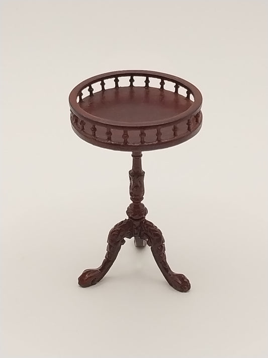 Gallery Tilt Top Table, Mahogany
