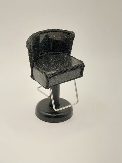 Beauty Parlor Cutting Chair, Black