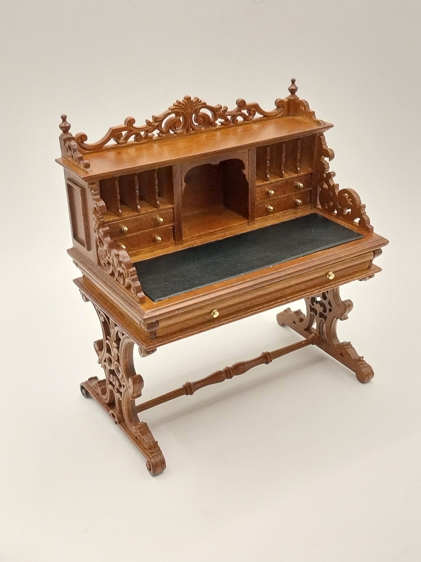 Italian Renaissance Ornate Desk & Chair, Walnut