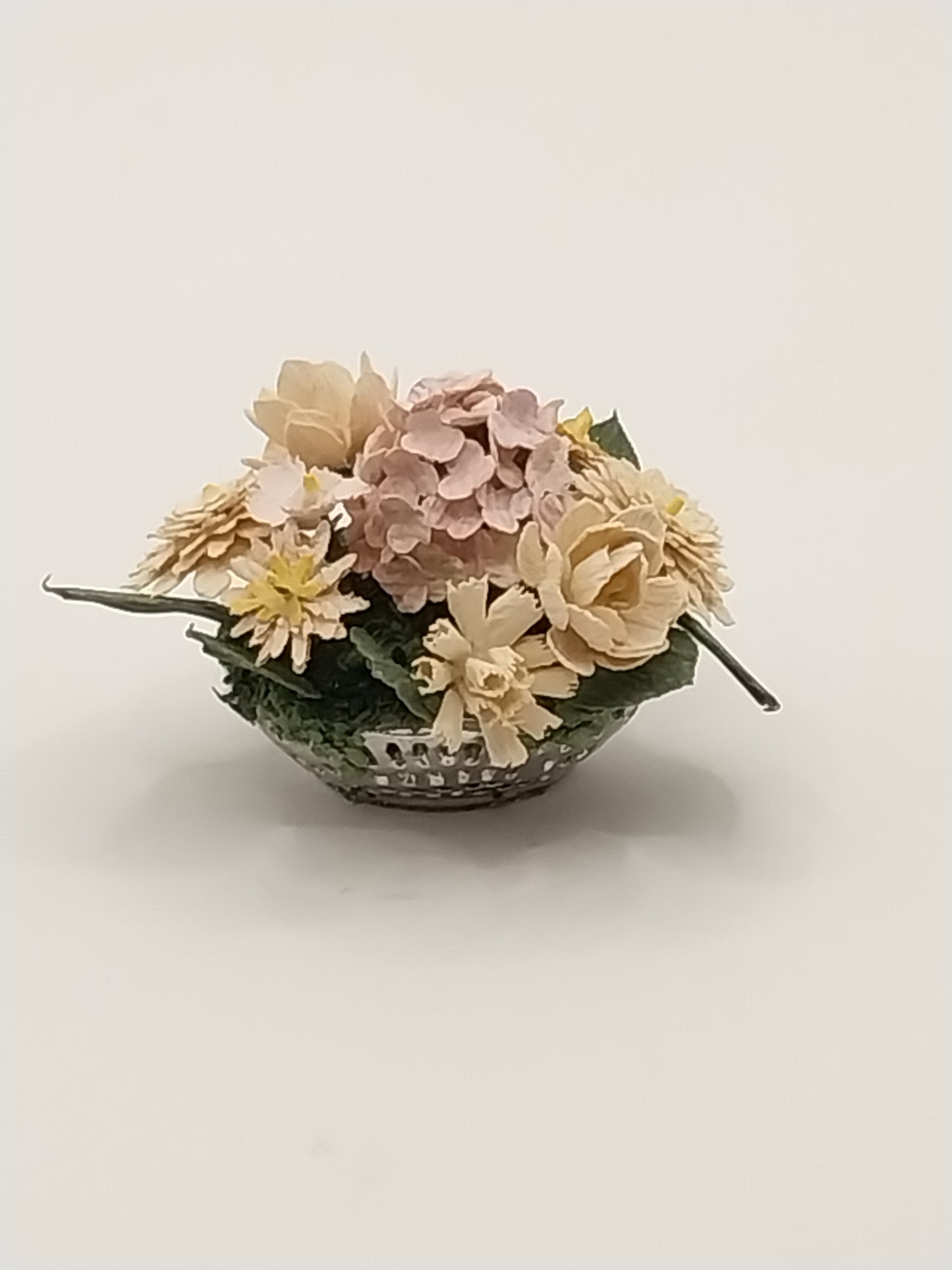Floral Arrangement, Hydrangea, Magnolia, & Daisy