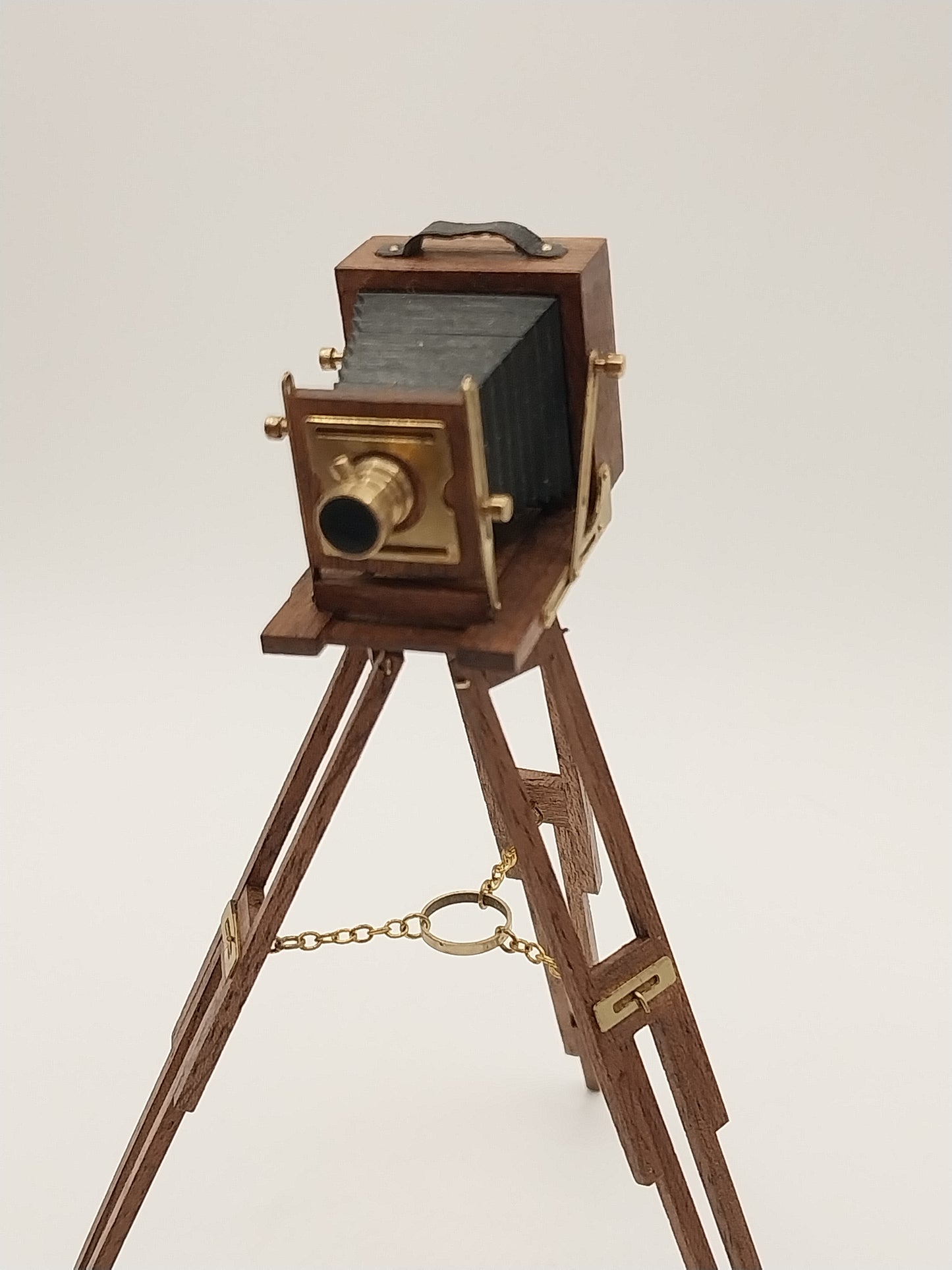 Vintage Sanderson Tripod Camera & Box