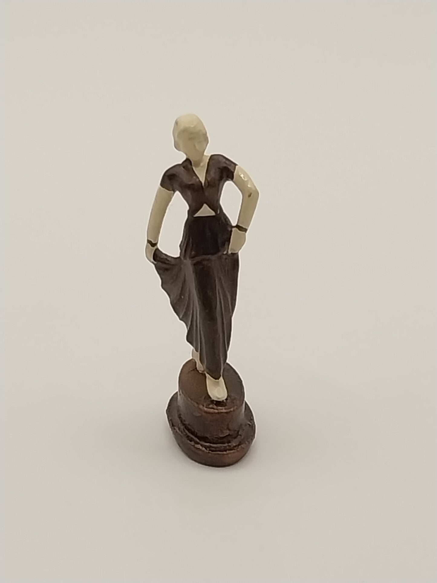 Art Deco Lady Figurine, 1920's