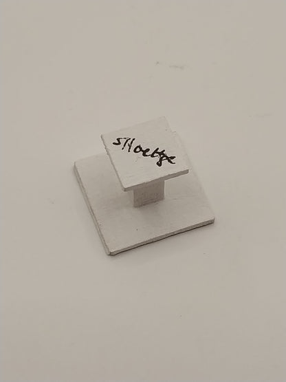 1/4" Scale Table & 2 Garden Chairs, Bunnies & Carrots