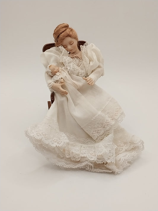 Victorian Mother & Baby Doll Sleeping