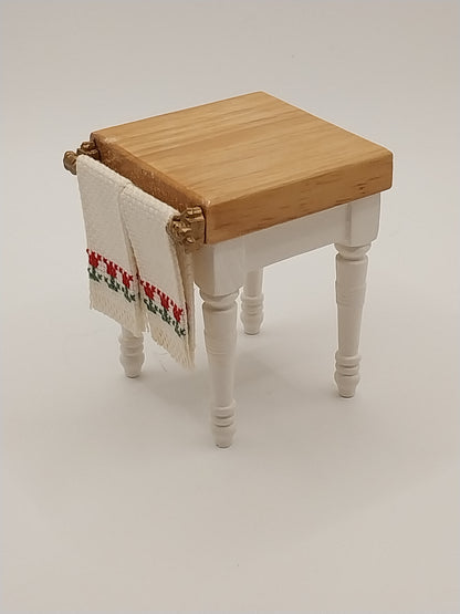Butcher Block With Towels, White & Oak
