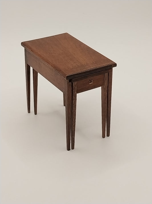Nesting Tables, 2pc, Walnut