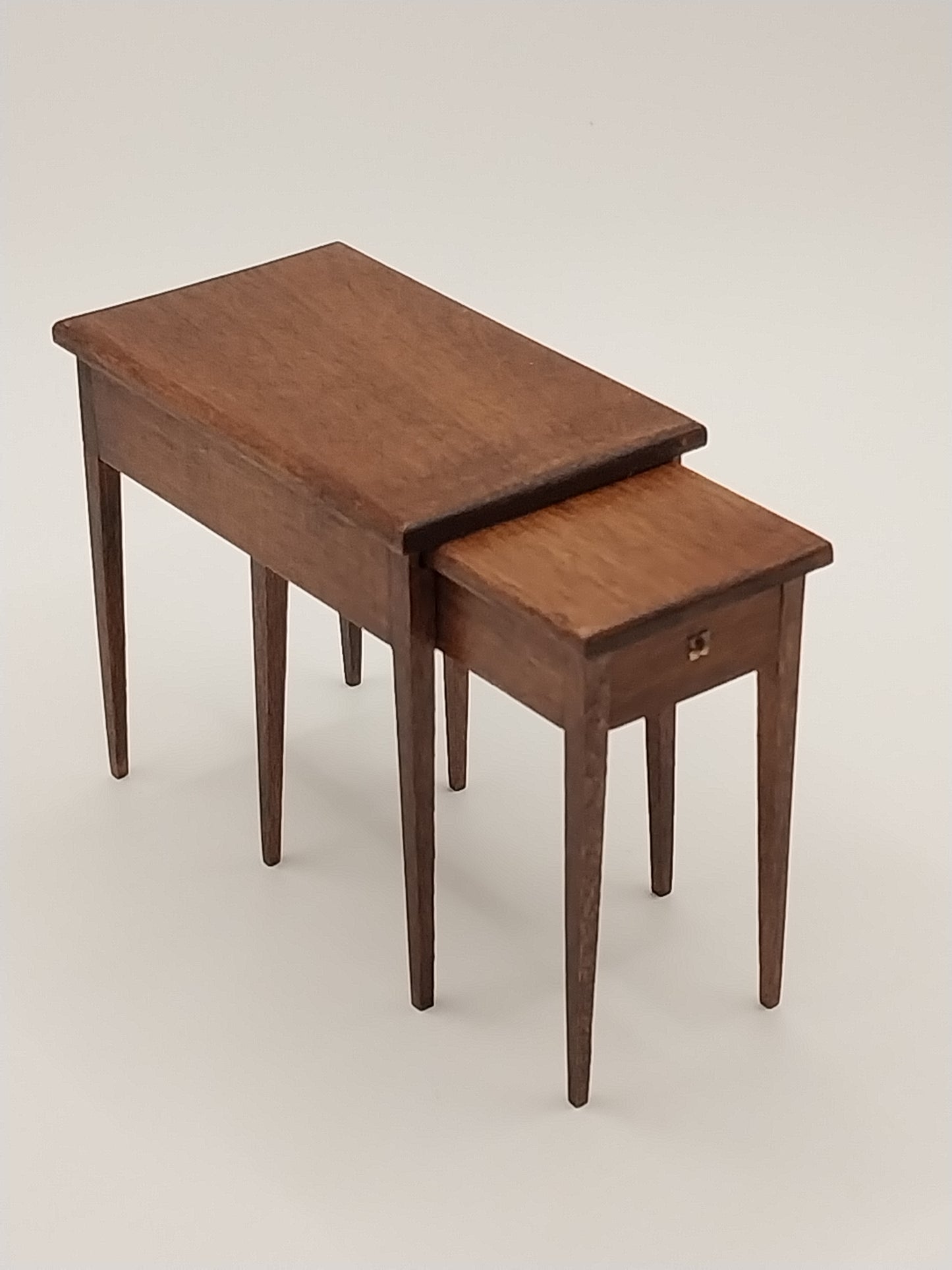 Nesting Tables, 2pc, Walnut