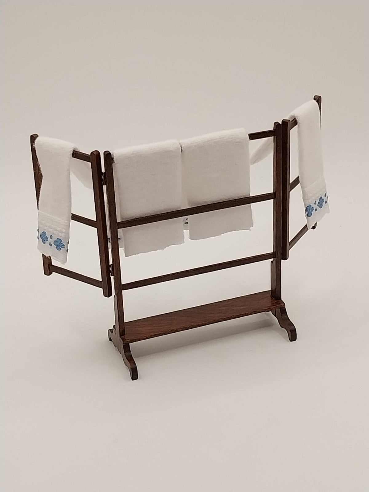 Baby Towel Rack Towel Rack With Towels – Miniature Designs, Inc.