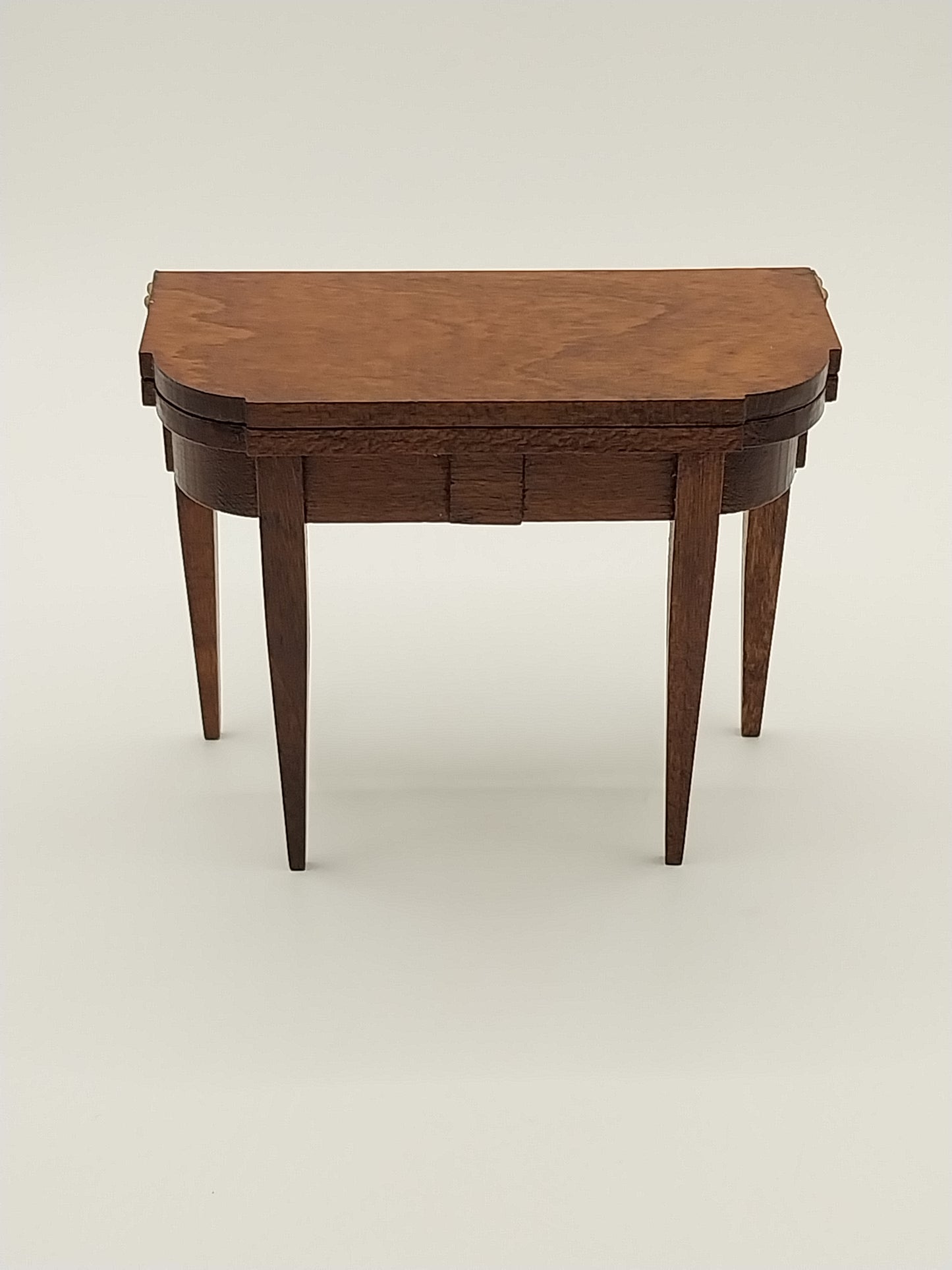 Hepplewhite Game Table