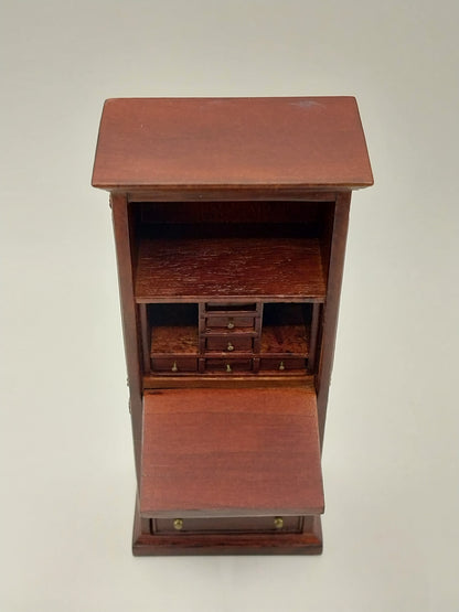 CEA310, Clerks Desk, Mahogany