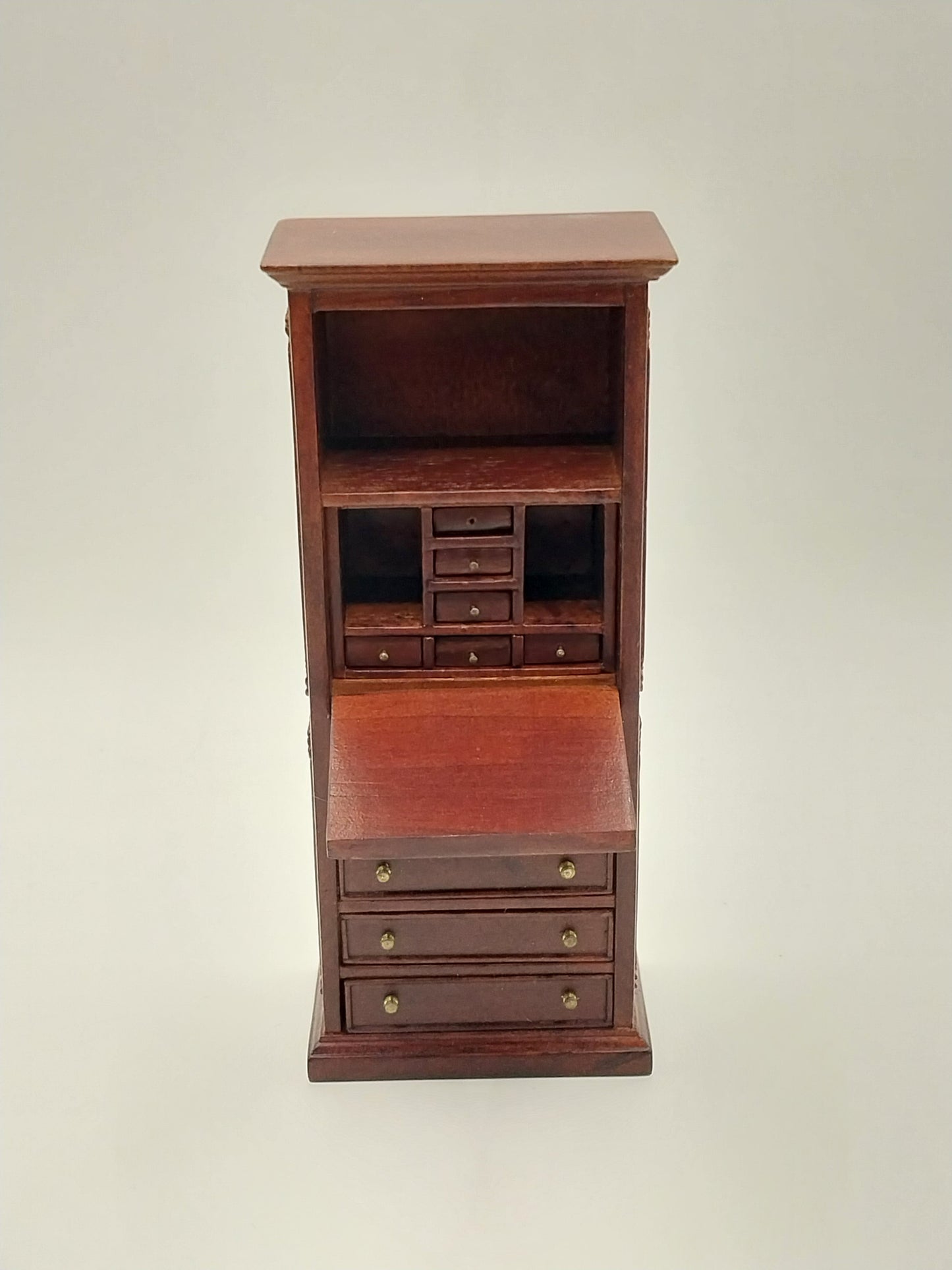 CEA310, Clerks Desk, Mahogany