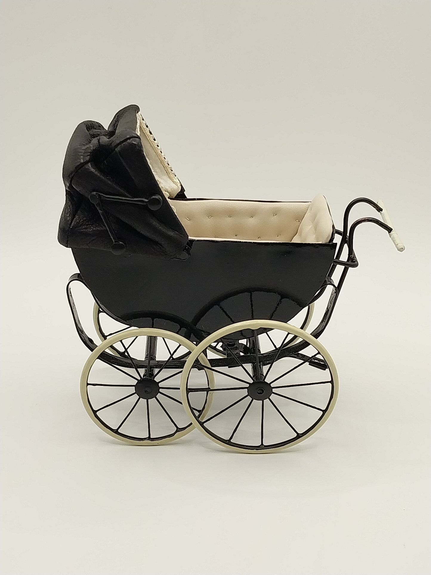 Pram, Wilson Winston