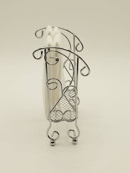 CBB1275, Silver Towel Rack With Towels