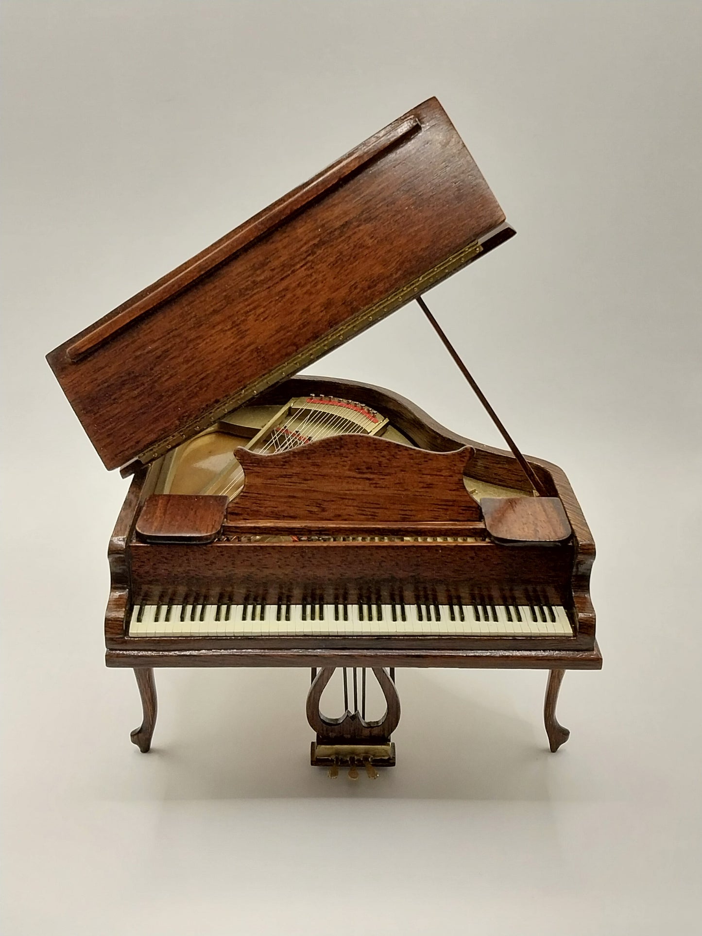 Queen Anne Baby Grand Piano & Stool, Ralph Partelow