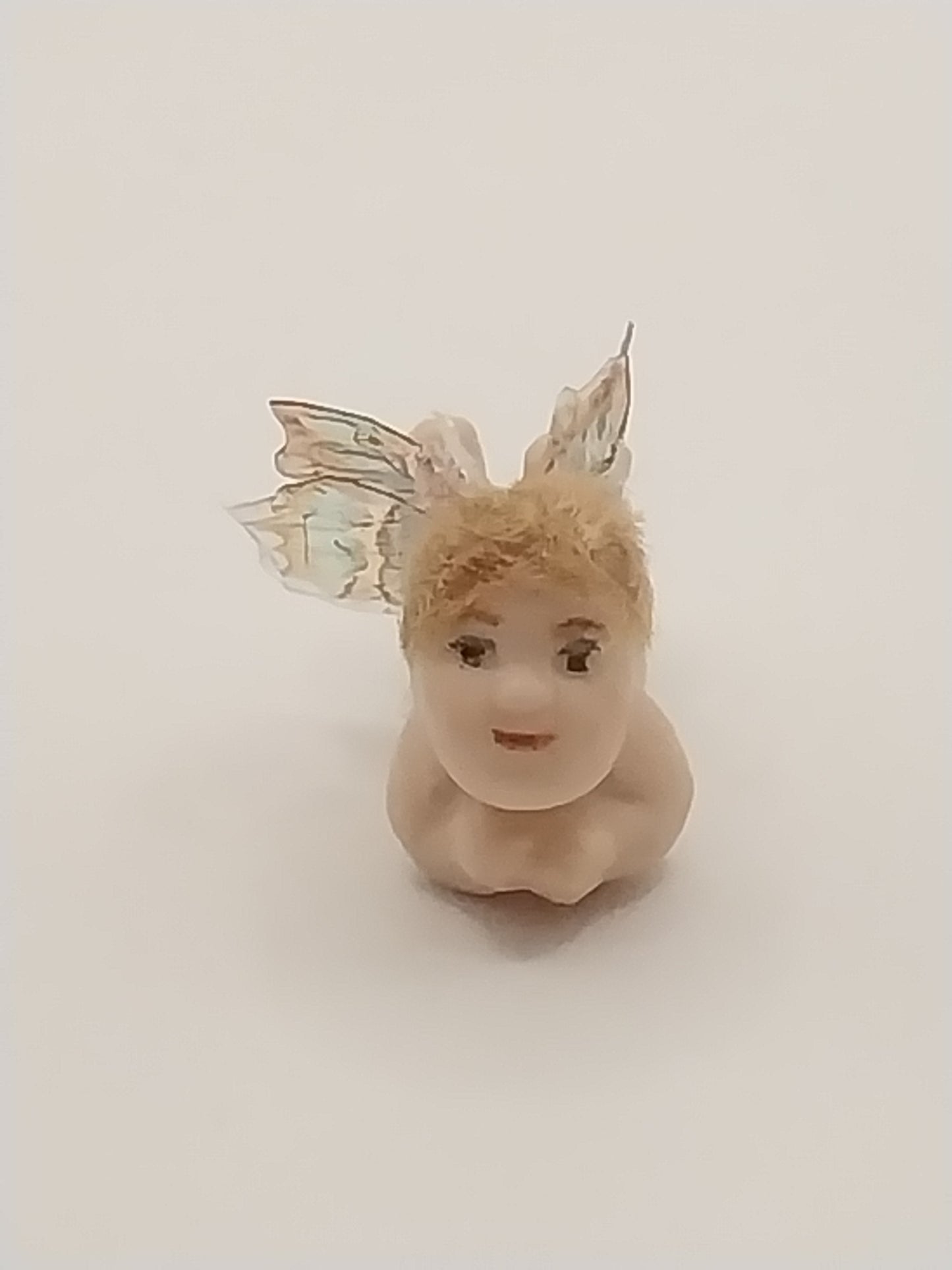 Baby Fairy With Wings, Porcelaiin