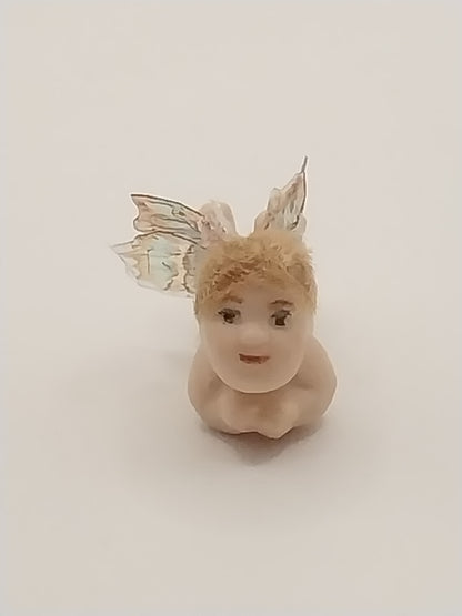 Baby Fairy With Wings, Porcelaiin
